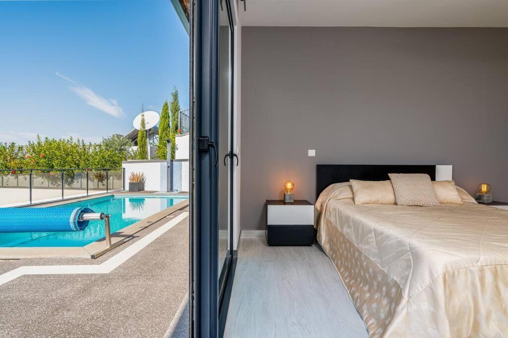 Casa Mia, A Dream Spot With Heated Pool Villa Arco da Calheta  Exterior photo